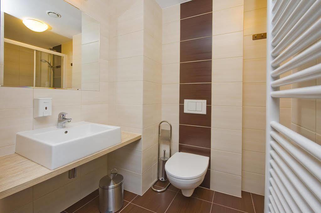 Hotel Cztery Brzozy Gdansk Kowale Exterior foto